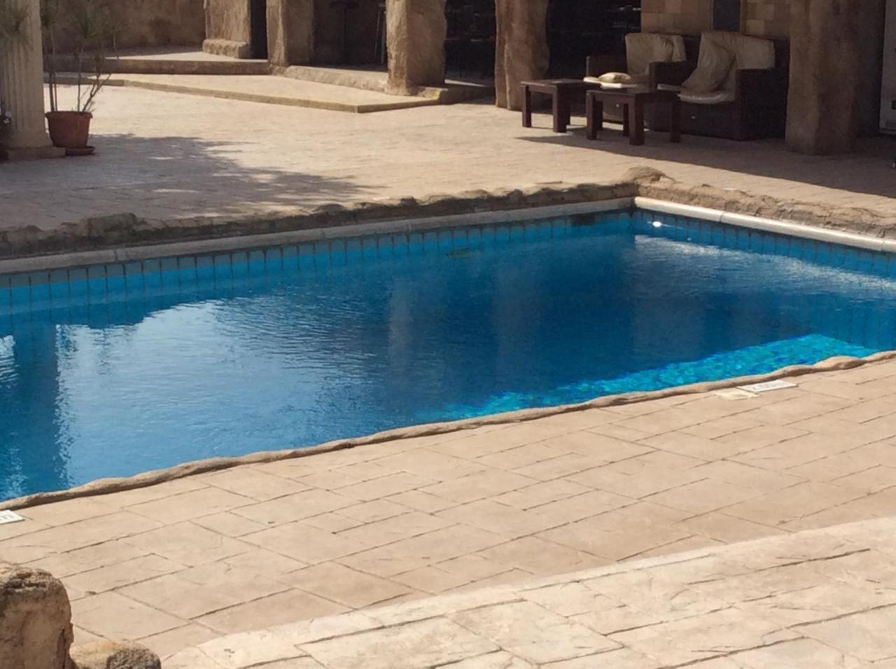 Kings Annex Aparthotel Paphos Exterior foto